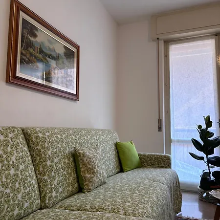 La Maison De Marie Новара