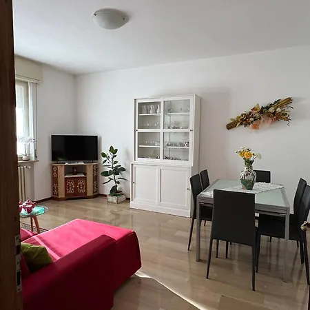 La Maison De Marie * Novara