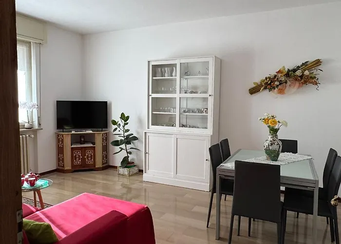 La Maison De Marie * Novara